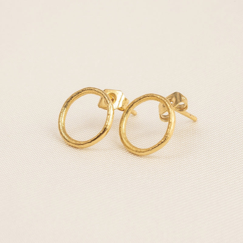 zyna-earrings-agape-studio-jewelry_800x_ed9a7400-d574-423e-8dcc-55461a4a03c9.jpg